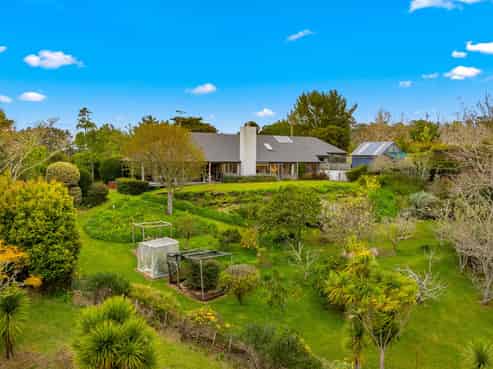 71 Messenger Road, Stillwater