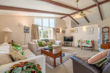 58 Mountain View Road, Glenwood