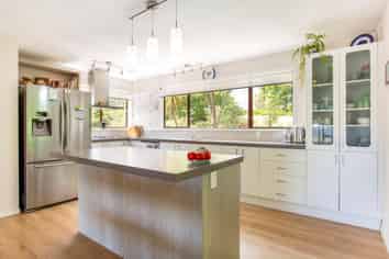 93 Garfield Road, Helensville