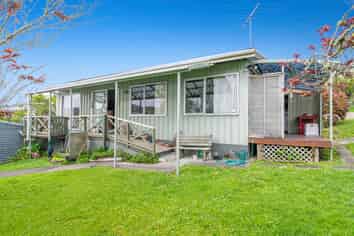 4 Miro Street, Helensville