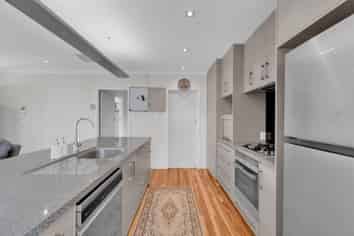 2 Carrington Avenue, Hillcrest