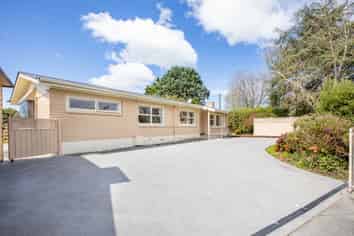 2 Carrington Avenue, Hillcrest