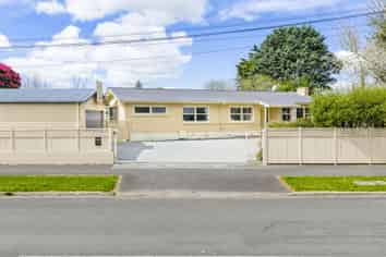 2 Carrington Avenue, Hillcrest