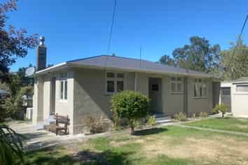 147 Branxholm Street, Roxburgh