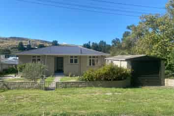 147 Branxholm Street, Roxburgh