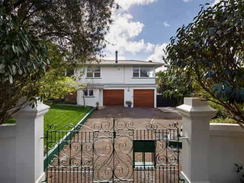 31 Kitenui Avenue, Mount Albert