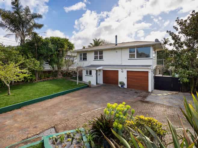 31 Kitenui Avenue, Mount Albert
