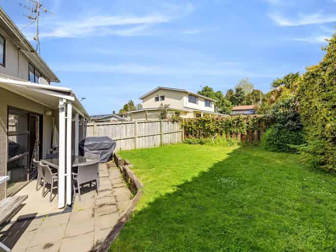 1/11 Robins Road, Judea