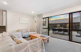 22 Tauranga Place, Orewa