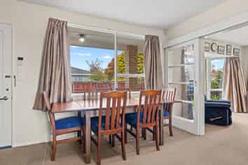 12 Cowper Place, Avondale
