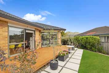 9 Fleetwood Drive, Henderson