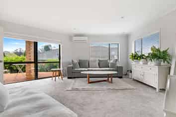 9 Fleetwood Drive, Henderson