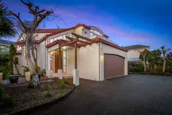 5A Tui Street, Torbay