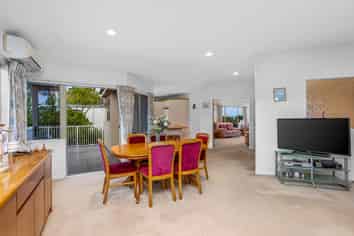 5A Tui Street, Torbay