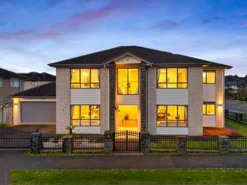 1 Creggan Crescent, Flat Bush