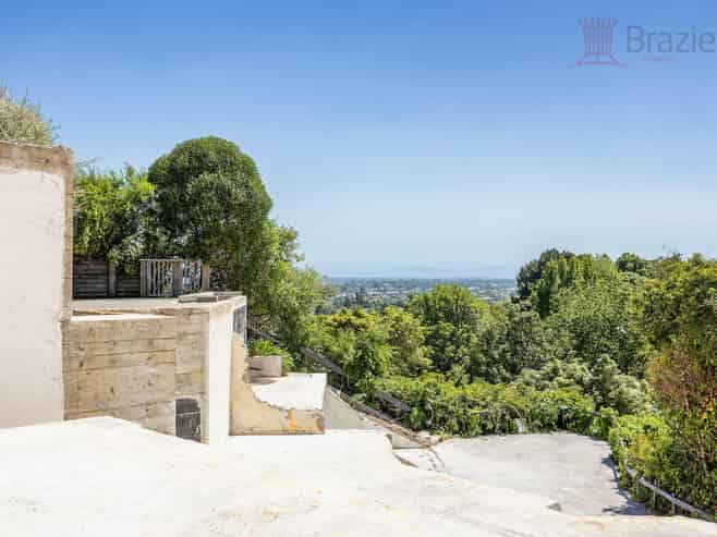 1 & 2/42F Valley Road, Cashmere