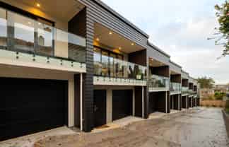 3/143 Clarence Street, Hamilton Lake
