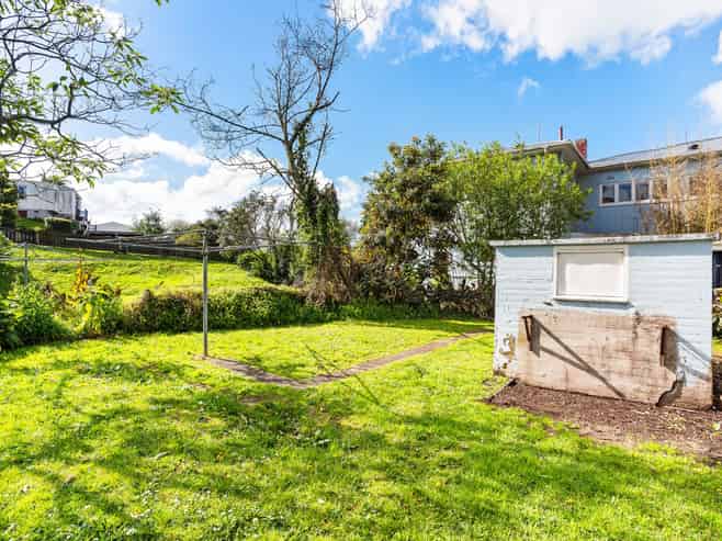 21 and 23 Reihana Street and 51 Paora Street, Orakei