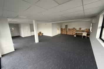 Office/Showroom in Tauriko