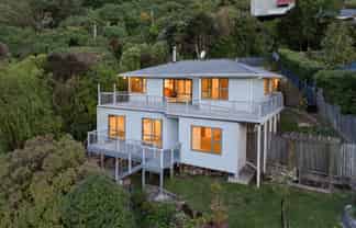 70 Reserve Terrace, Lyttelton