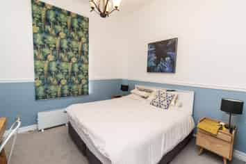 10/B (down Burnell Avenue, Thorndon