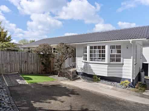 28 Cockayne Crescent, Sunnynook