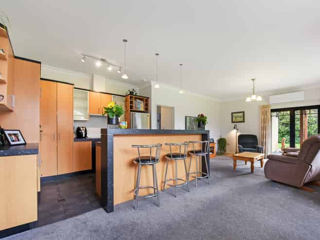 416 Nayland Road, Stoke