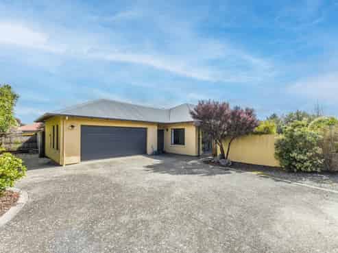 416 Nayland Road, Stoke