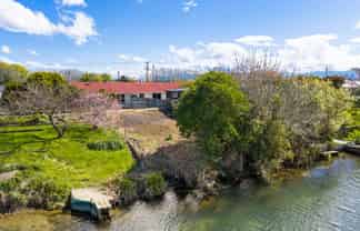 3085 State Highway 1, Riverlands