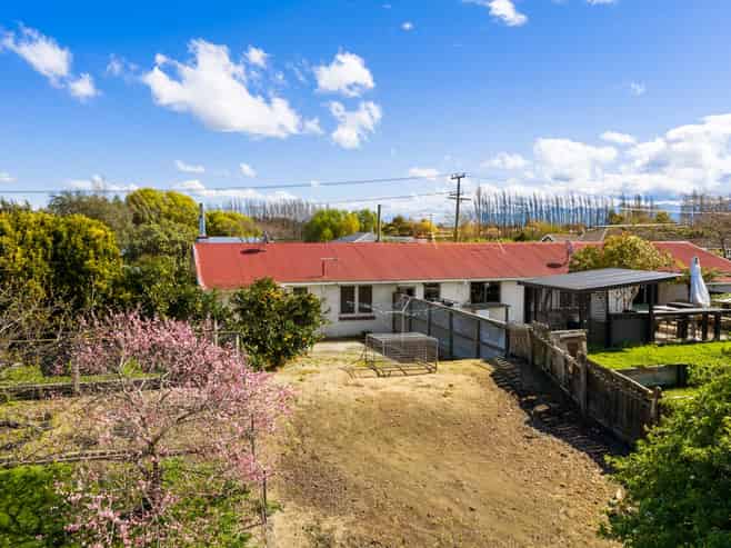 3085 State Highway 1, Riverlands
