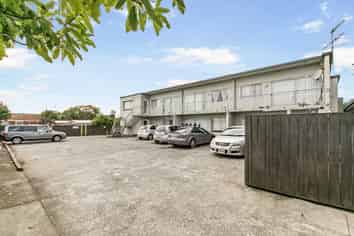 4/328 Ellerslie-Panmure Highway, Mount Wellington