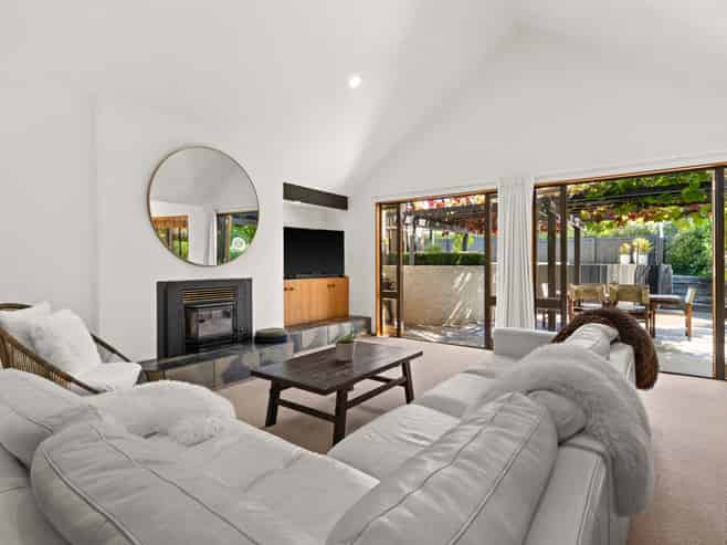 49 Chambers Street, Havelock North