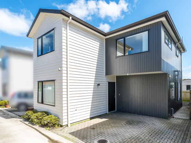 54C Chilcott Road, Henderson