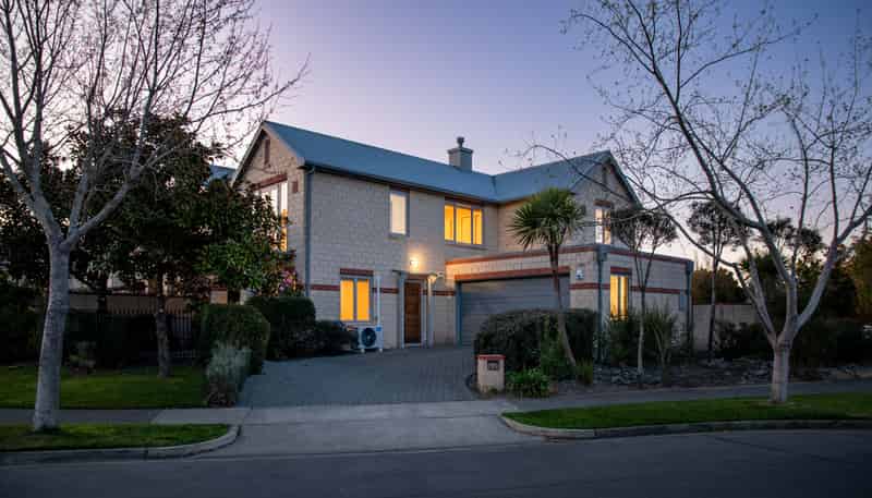2 Waterford Avenue, Northwood