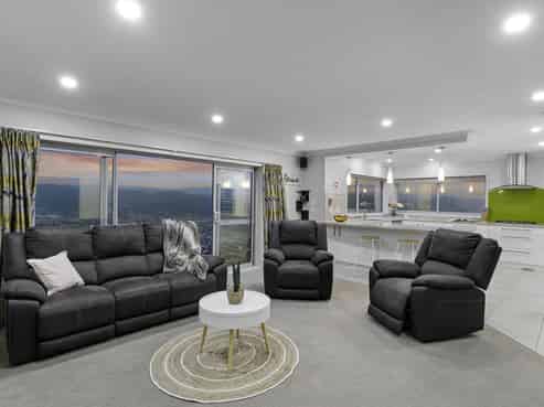 34 Arahiwi Grove, Tirohanga