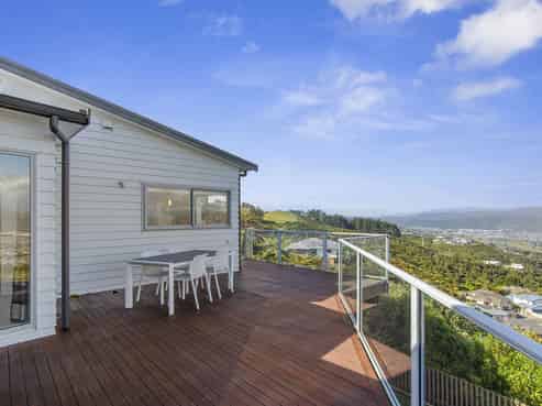 34 Arahiwi Grove, Tirohanga