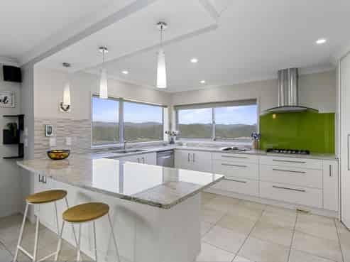 34 Arahiwi Grove, Tirohanga