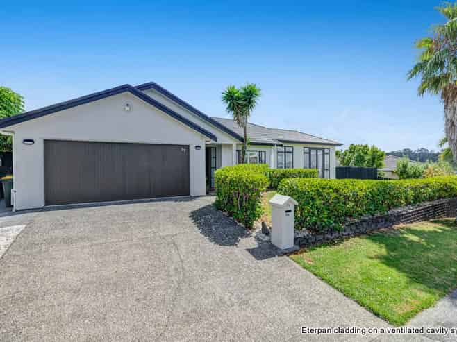 57 Roberta Crescent, Orewa