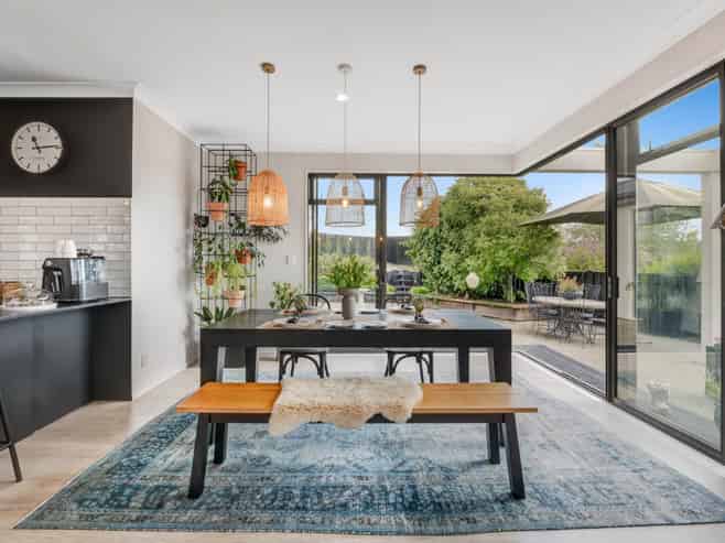 57 Roberta Crescent, Orewa