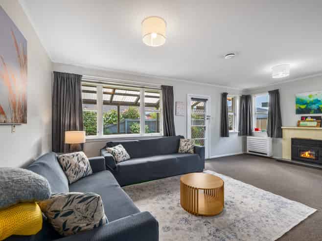 34 and 34A Lakings Road, Springlands