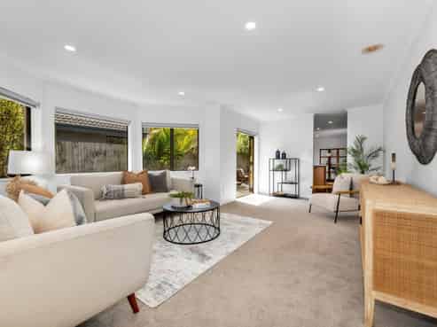 29 Araminta Place, Beachlands