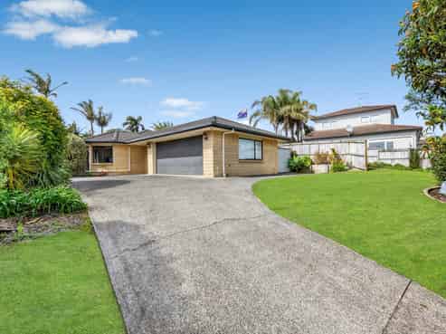 29 Araminta Place, Beachlands