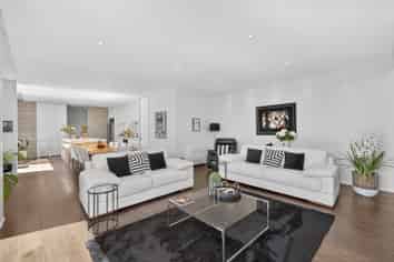 98 Major Hornbrook Road, Mount Pleasant