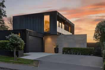 98 Major Hornbrook Road, Mount Pleasant