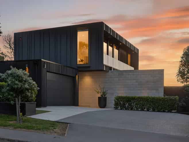 98 Major Hornbrook Road, Mount Pleasant