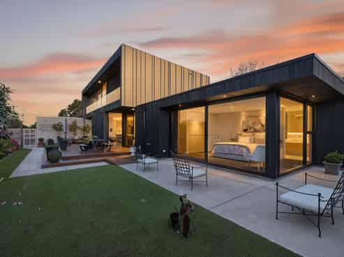 98 Major Hornbrook Road, Mount Pleasant