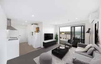 104/28C Eileen Newey Place, Henderson