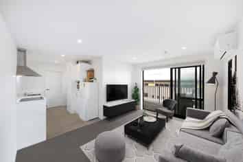 104/28C Eileen Newey Place, Henderson