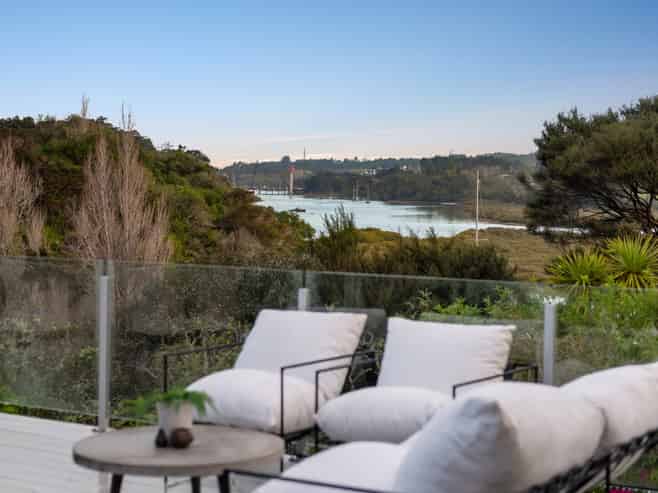 26 Matheson Road, Red Beach
