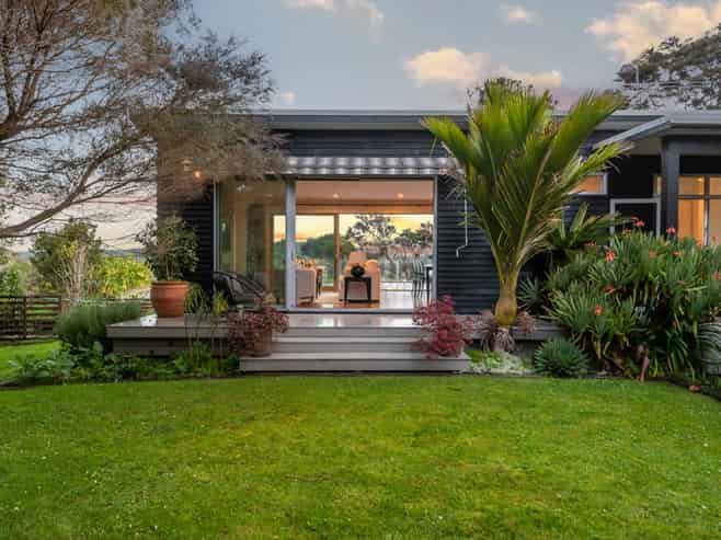 26 Matheson Road, Red Beach